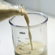 В России изымут все партии, связанной со вспышкой сальмонеллеза молочной смеси «Дамил 1»