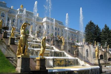 29 апреля в Петергофе откроется фонтанный сезон